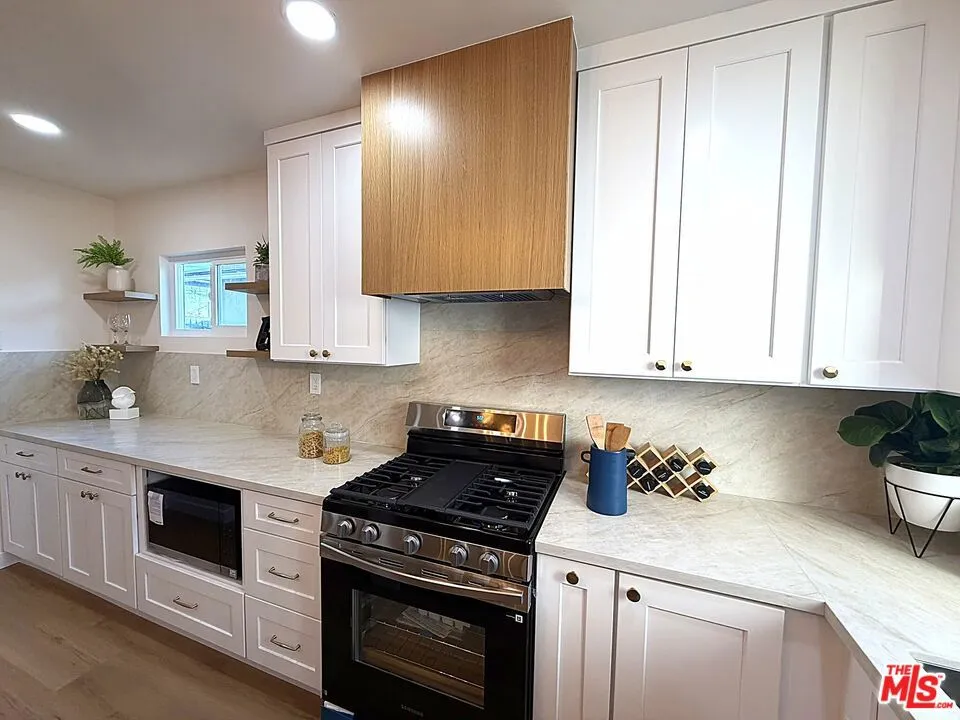 10911 Lemay Street Los Angeles, CA 91606