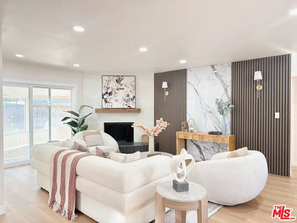 10911 Lemay Street Los Angeles, CA 91606
