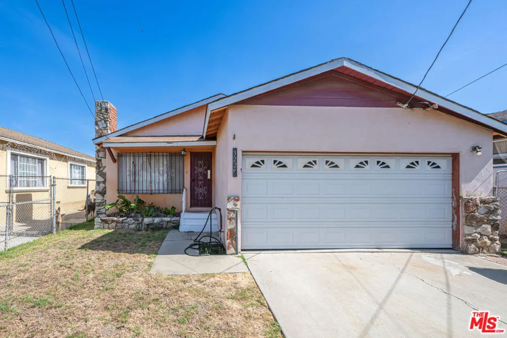 3229 W 108th Street Inglewood, CA 90303