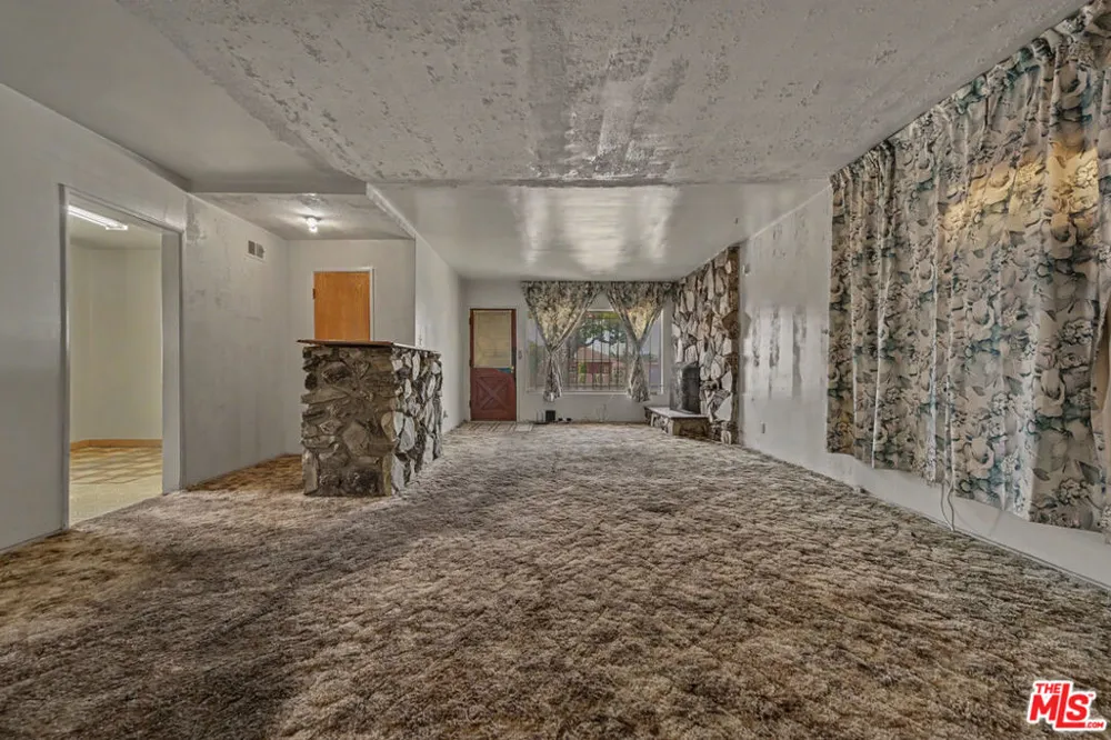 3229 W 108th Street Inglewood, CA 90303