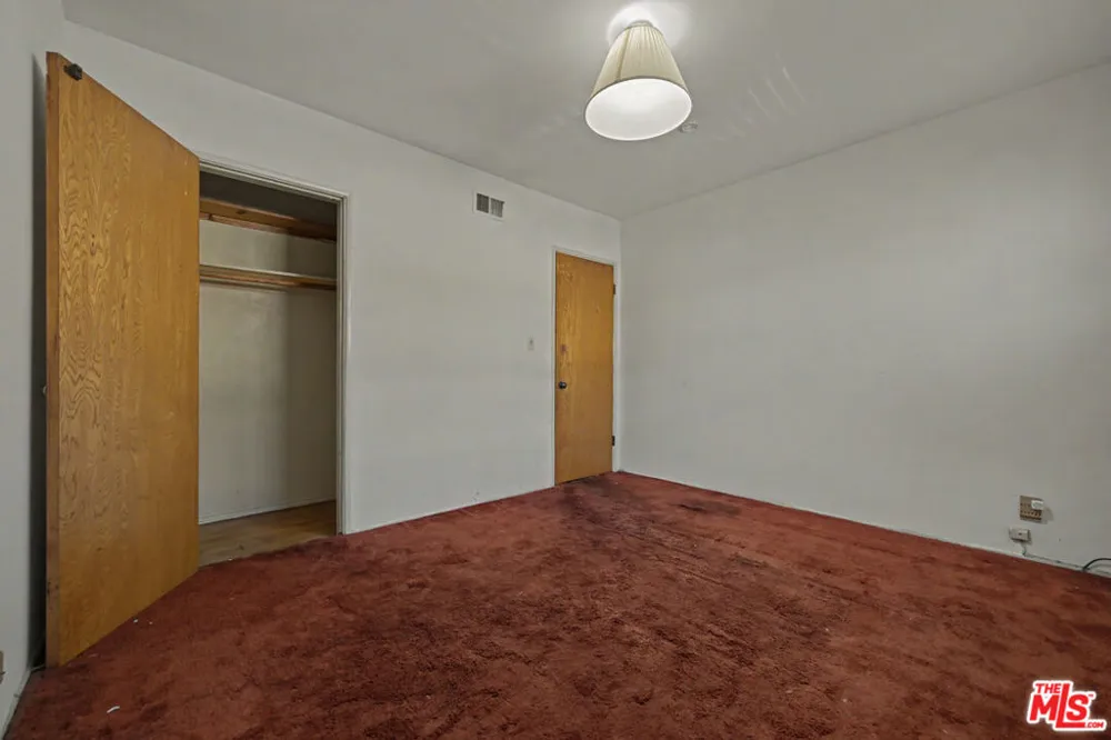 3229 W 108th Street Inglewood, CA 90303