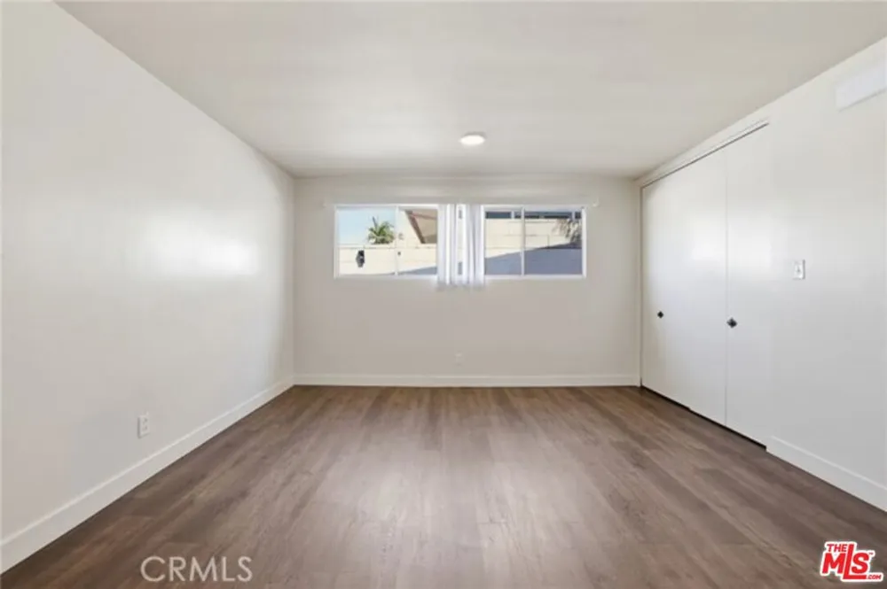 6732 Wooster Avenue Los Angeles, CA 90056