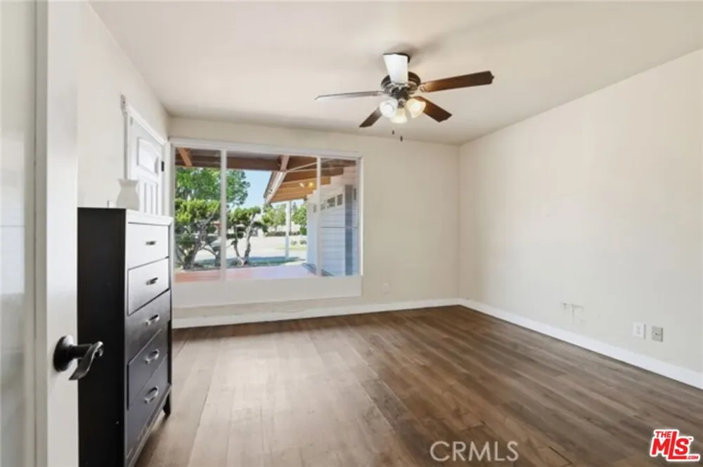 6732 Wooster Avenue Los Angeles, CA 90056