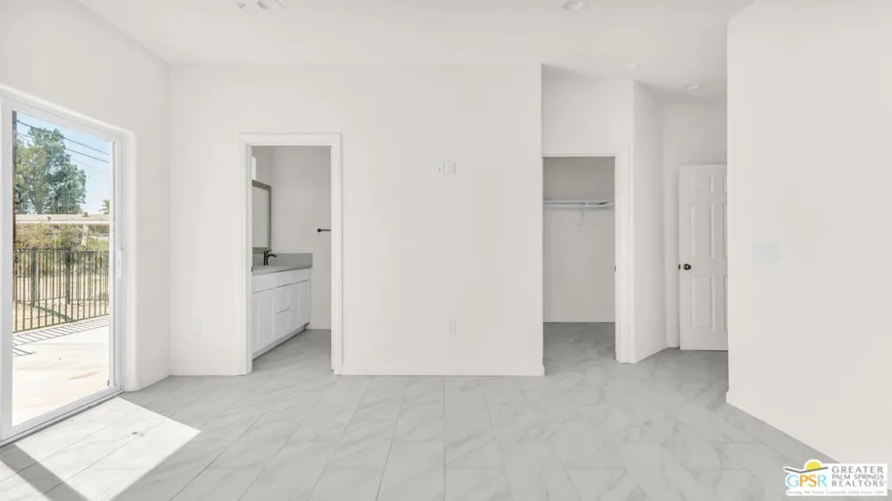 16388 Avenida Rambla Desert Hot Springs, CA 92240