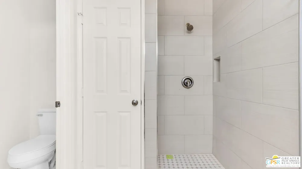 16388 Avenida Rambla Desert Hot Springs, CA 92240