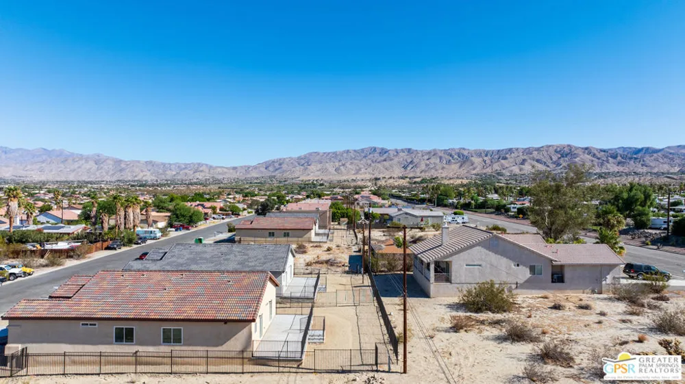16388 Avenida Rambla Desert Hot Springs, CA 92240