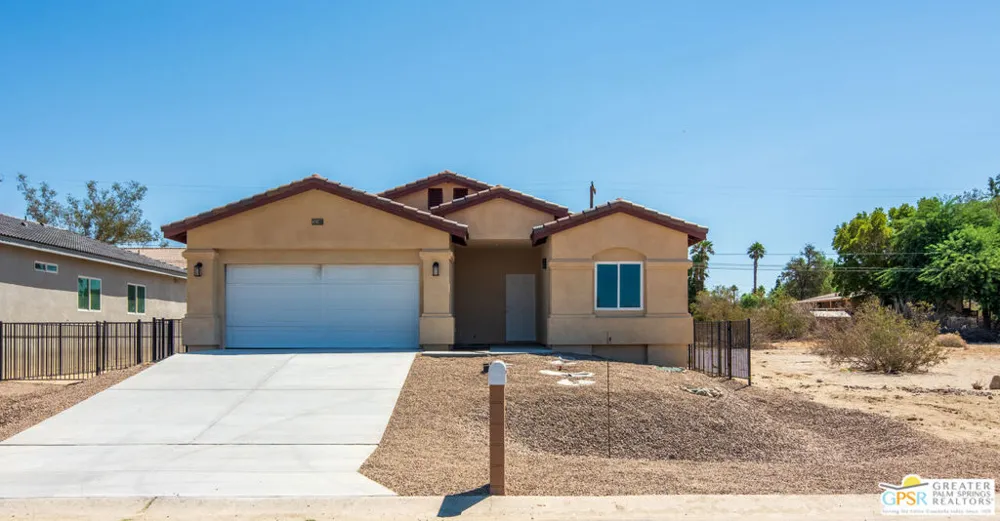 16388 Avenida Rambla Desert Hot Springs, CA 92240