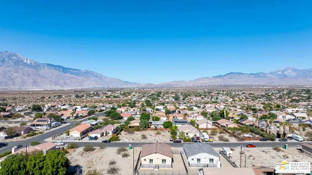 16388 Avenida Rambla Desert Hot Springs, CA 92240