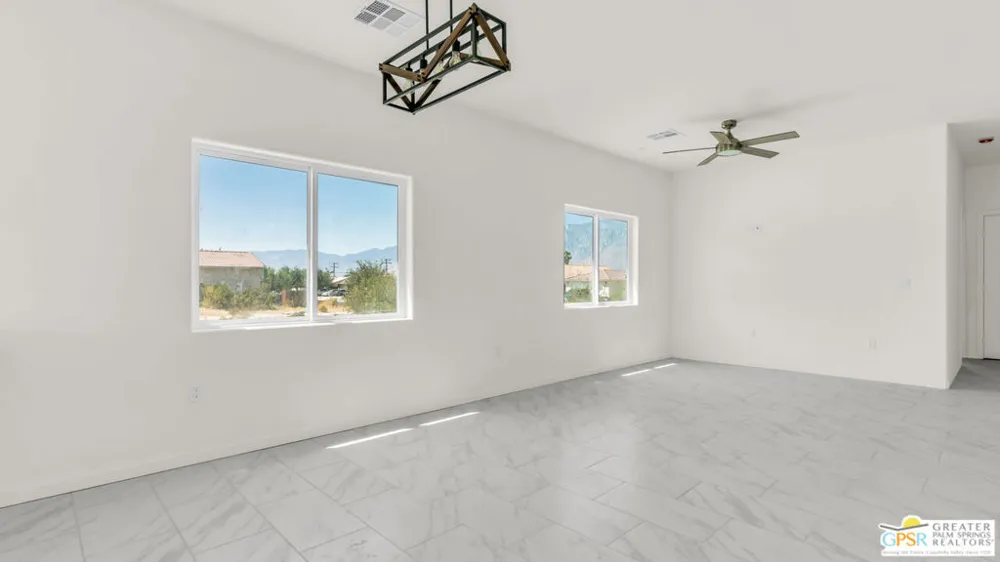 16388 Avenida Rambla Desert Hot Springs, CA 92240