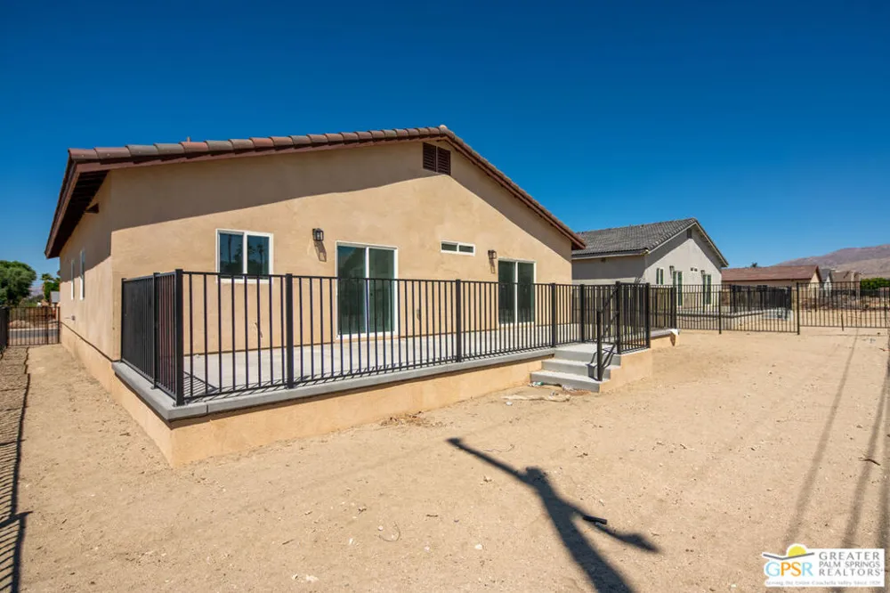 16388 Avenida Rambla Desert Hot Springs, CA 92240