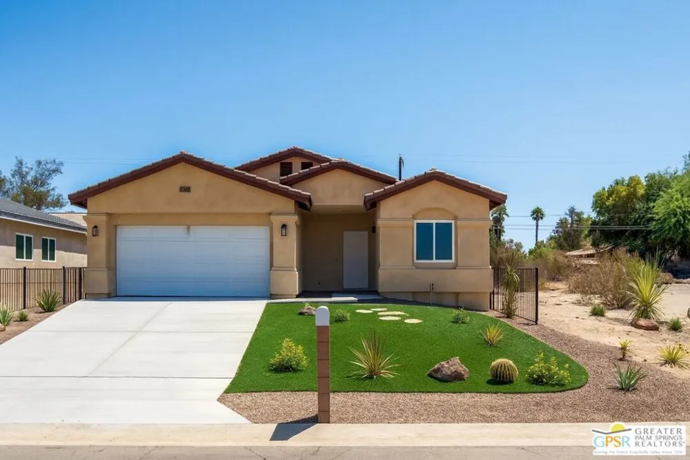 16388 Avenida Rambla Desert Hot Springs, CA 92240