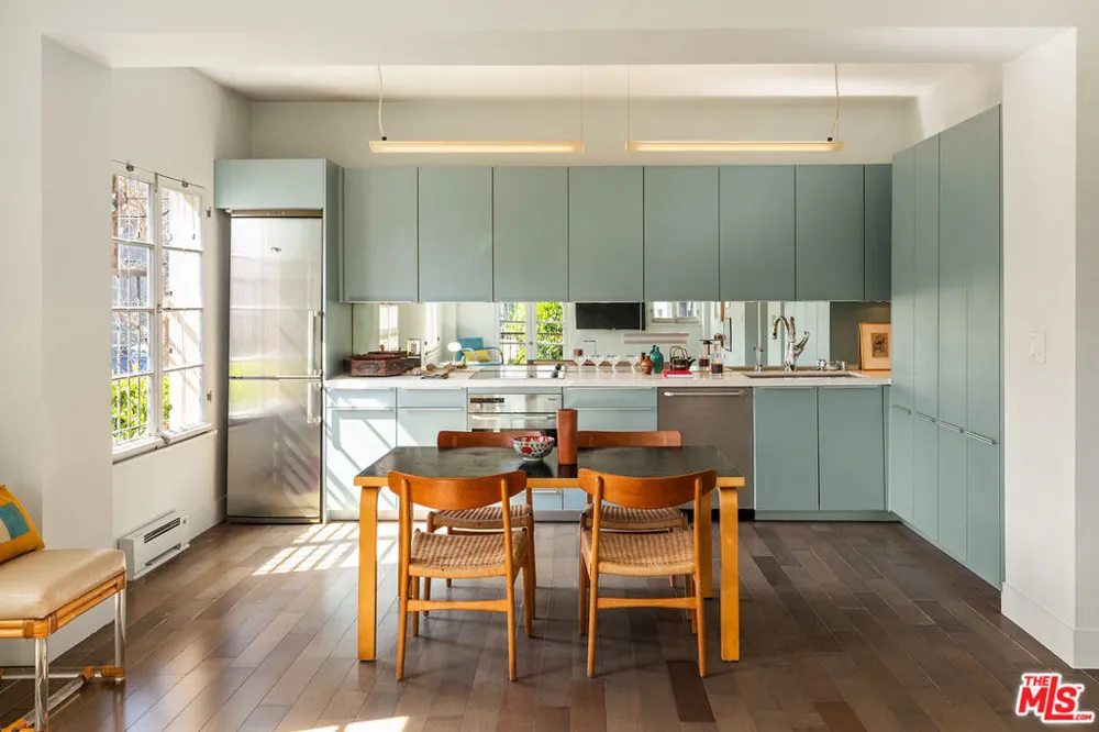 109 Sycamore Avenue #102 Los Angeles, CA 90036