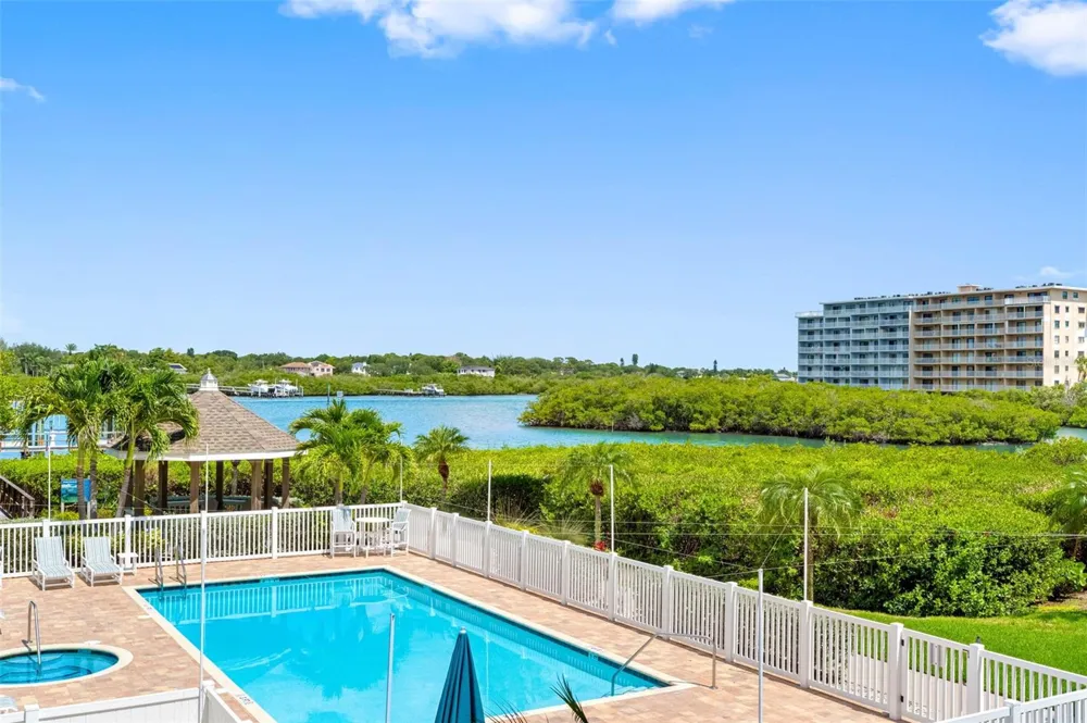 19519 GULF BOULEVARD #202 Indian Shores, FL 33785