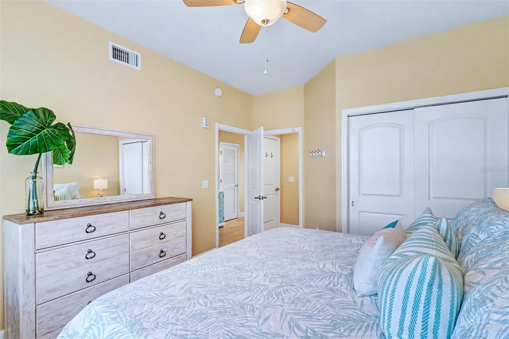 19519 GULF BOULEVARD #202 Indian Shores, FL 33785