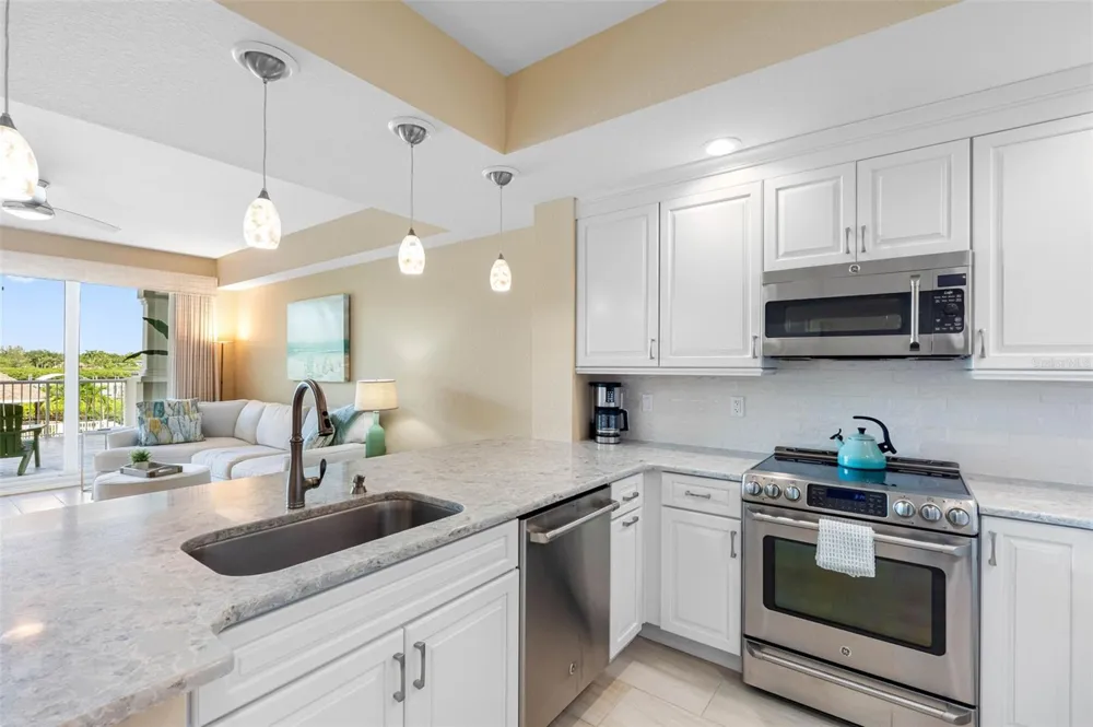 19519 GULF BOULEVARD #202 Indian Shores, FL 33785