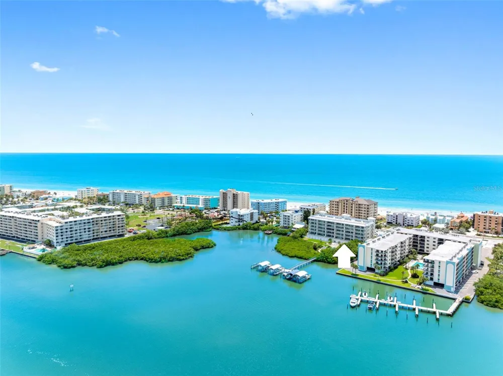 19519 GULF BOULEVARD #202 Indian Shores, FL 33785