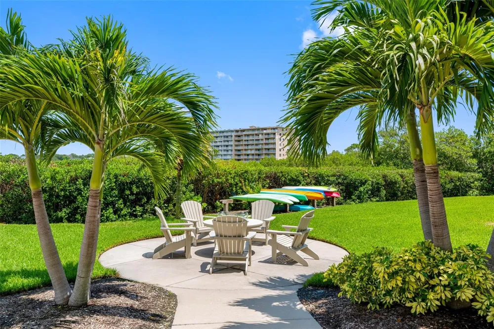 19519 GULF BOULEVARD #202 Indian Shores, FL 33785