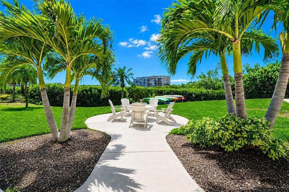 19519 GULF BOULEVARD #202 Indian Shores, FL 33785