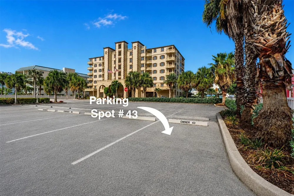 19519 GULF BOULEVARD #202 Indian Shores, FL 33785