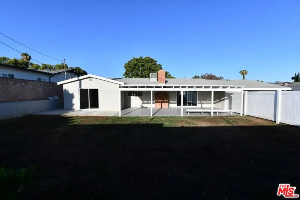 3125 Jacinto Avenue Simi Valley, CA 93063