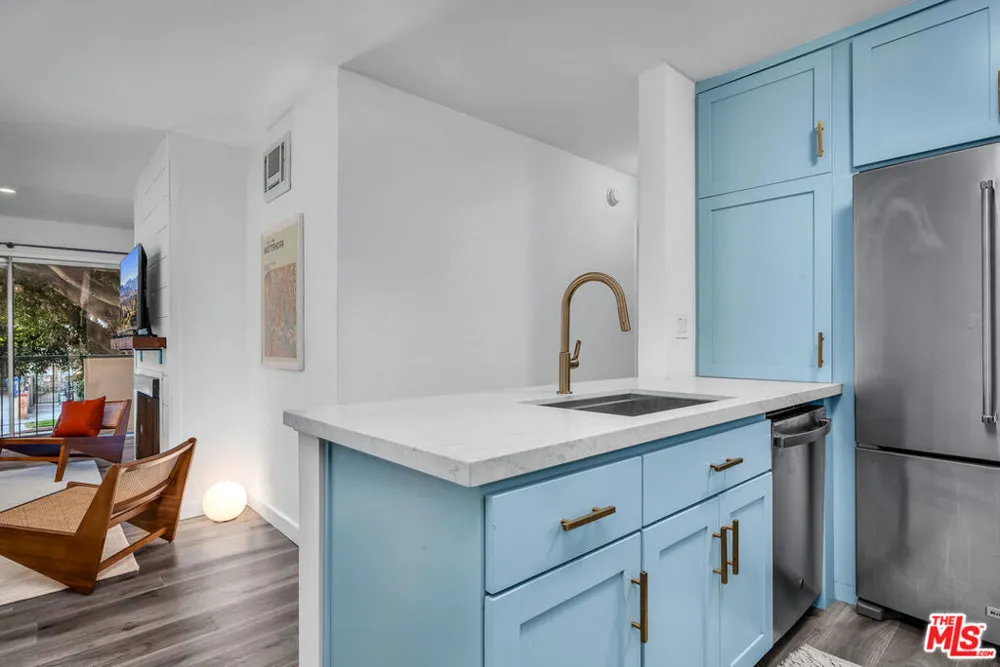 3640 Cardiff Avenue #119 Los Angeles, CA 90034