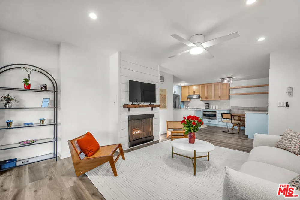 3640 Cardiff Avenue #119 Los Angeles, CA 90034