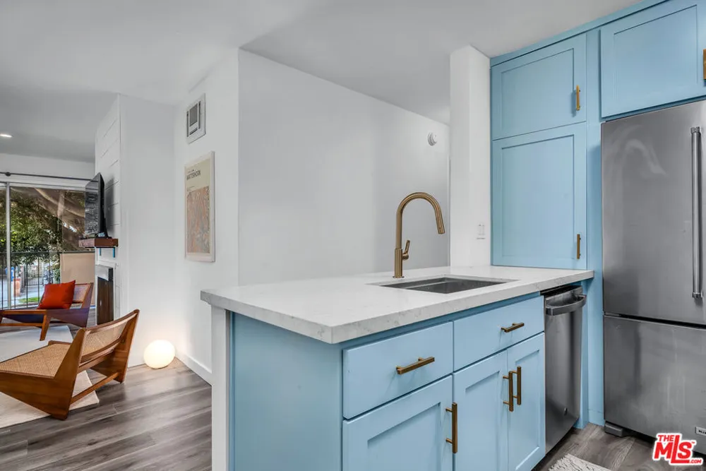 3640 Cardiff Avenue #119 Los Angeles, CA 90034