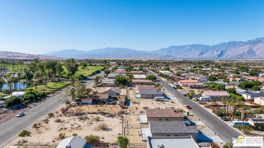 16264 Avenida Rambla Desert Hot Springs, CA 92240