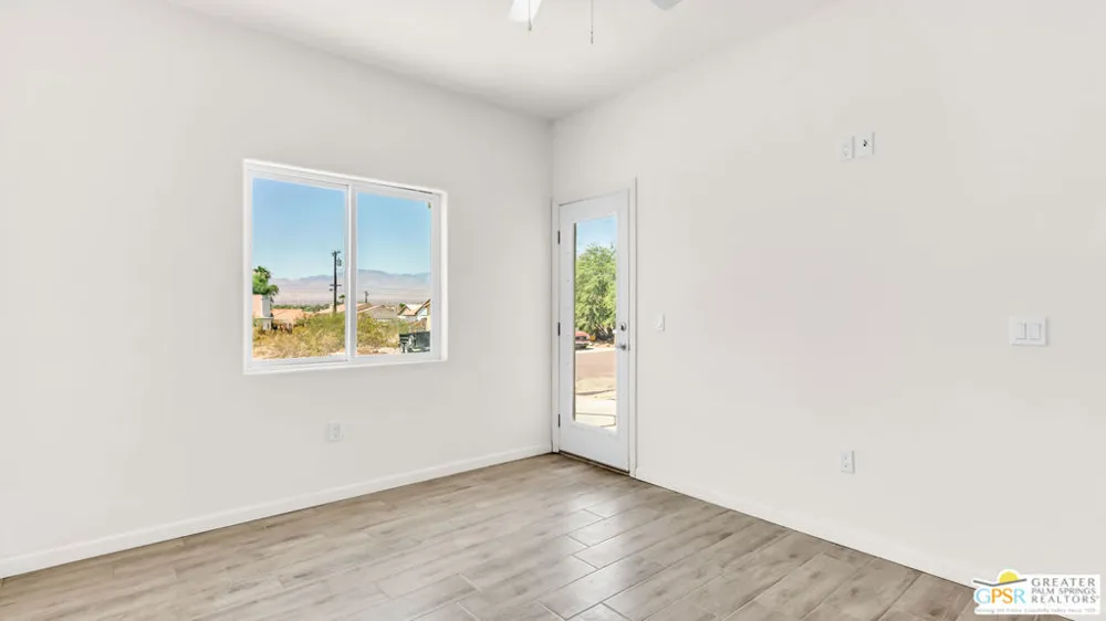 16264 Avenida Rambla Desert Hot Springs, CA 92240