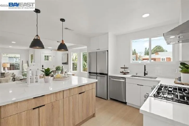 1268 136Th Ave San Leandro, CA 94578