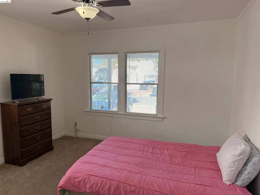 1376 Elm Street Pittsburg, CA 94565