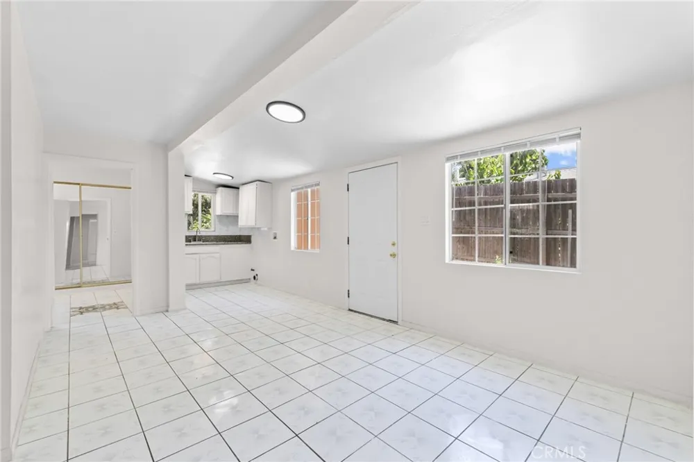 2515 Mayberry Street Los Angeles, CA 90026