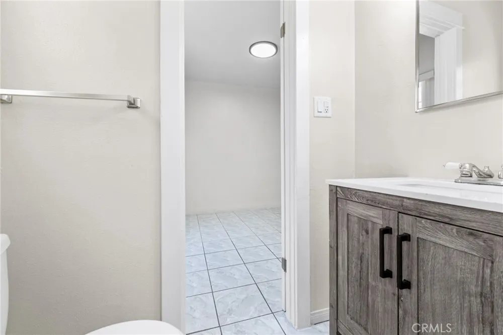 2515 Mayberry Street Los Angeles, CA 90026