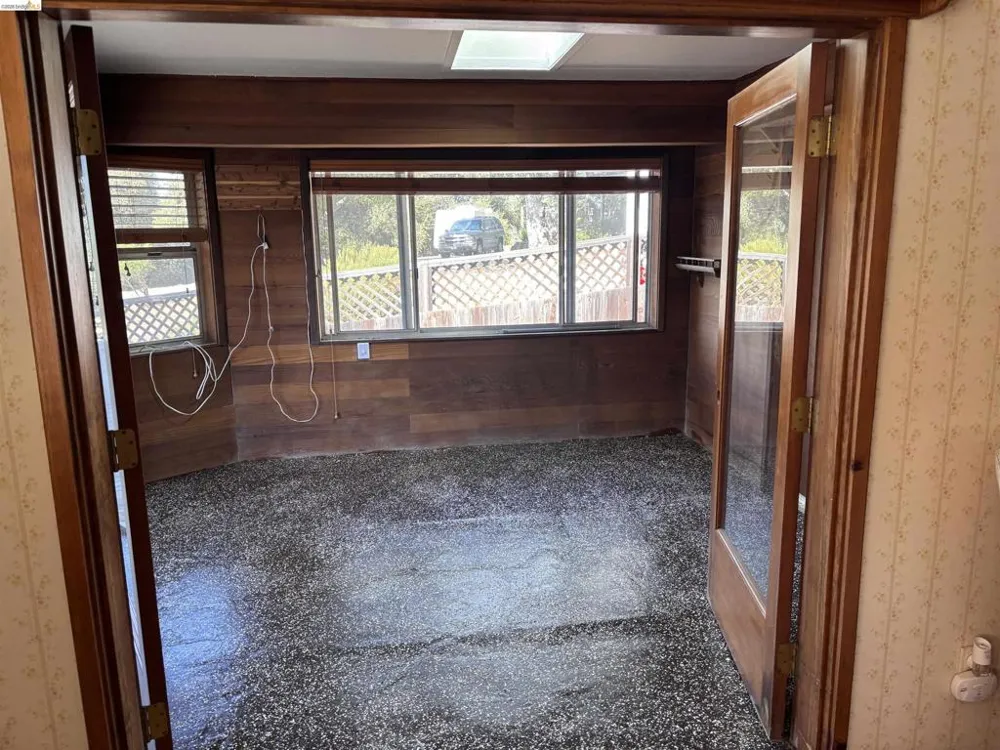 19256 Rockridge Way Sonora, CA 95370