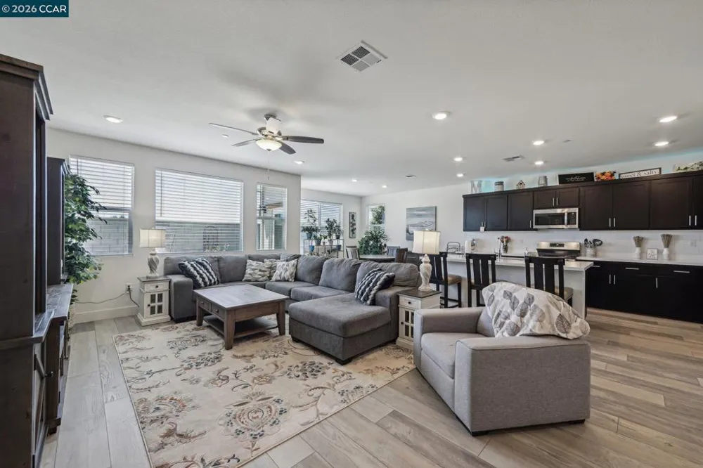 5342 Frisanco Way Antioch, CA 94531