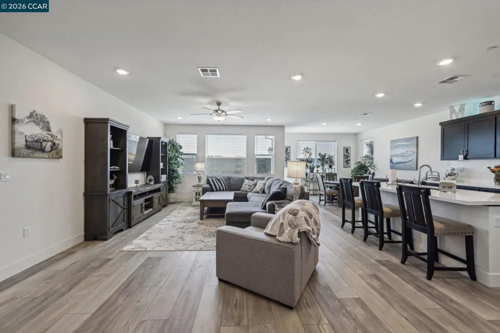 5342 Frisanco Way Antioch, CA 94531