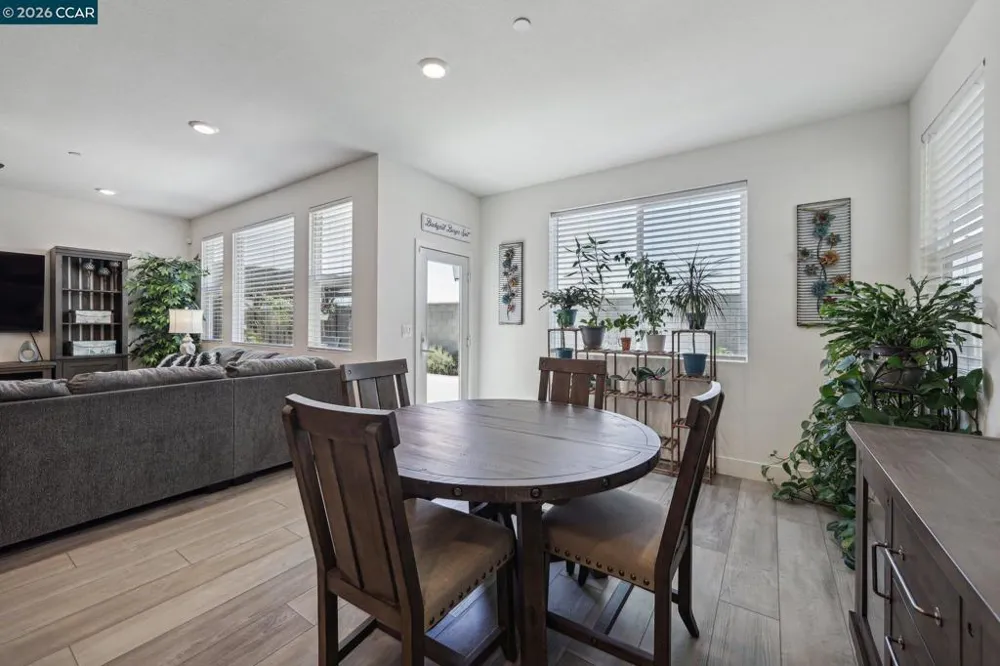 5342 Frisanco Way Antioch, CA 94531