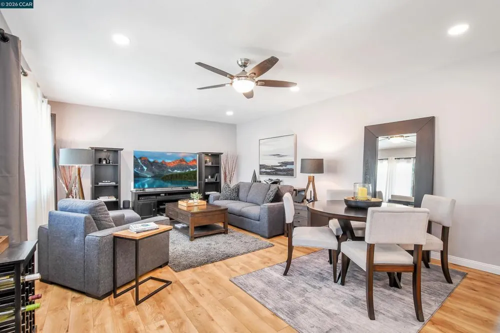 2160 Walnut St Martinez, CA 94553