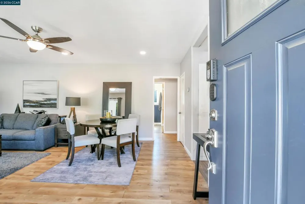 2160 Walnut St Martinez, CA 94553