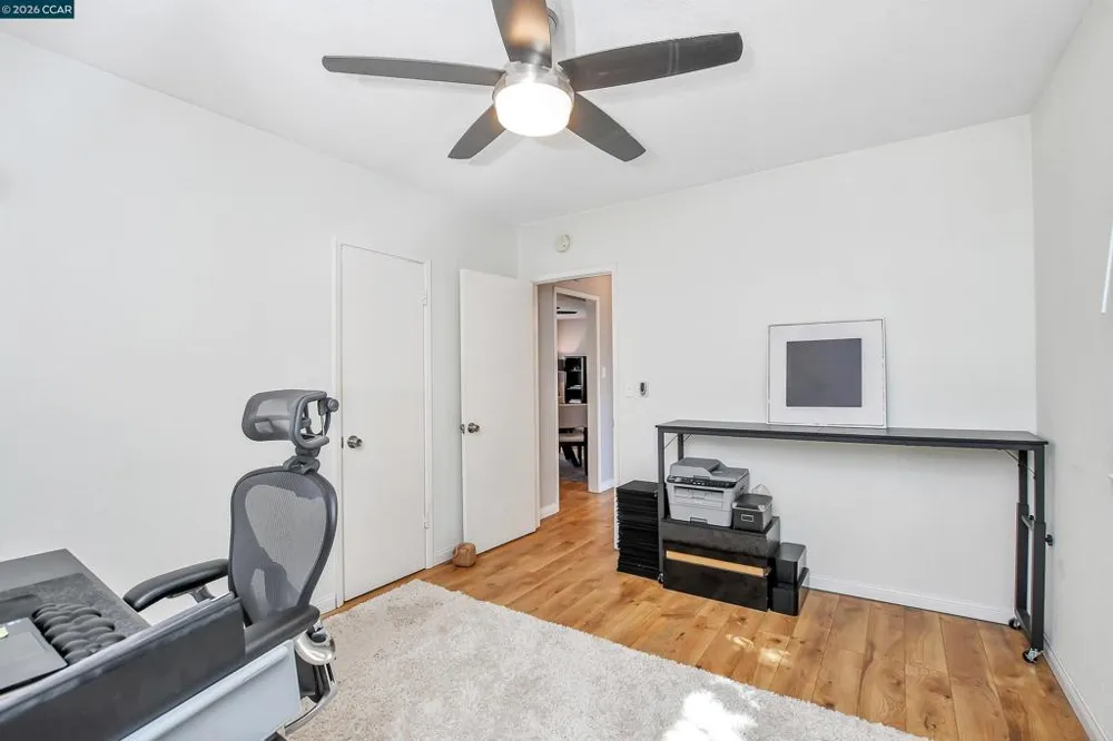 2160 Walnut St Martinez, CA 94553