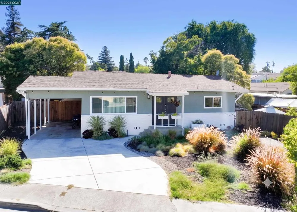 2160 Walnut St Martinez, CA 94553