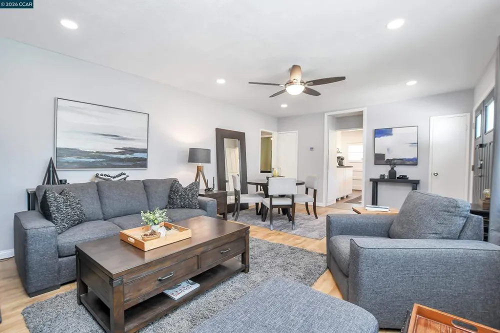 2160 Walnut St Martinez, CA 94553