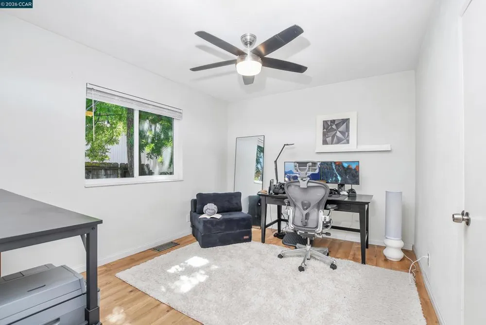 2160 Walnut St Martinez, CA 94553