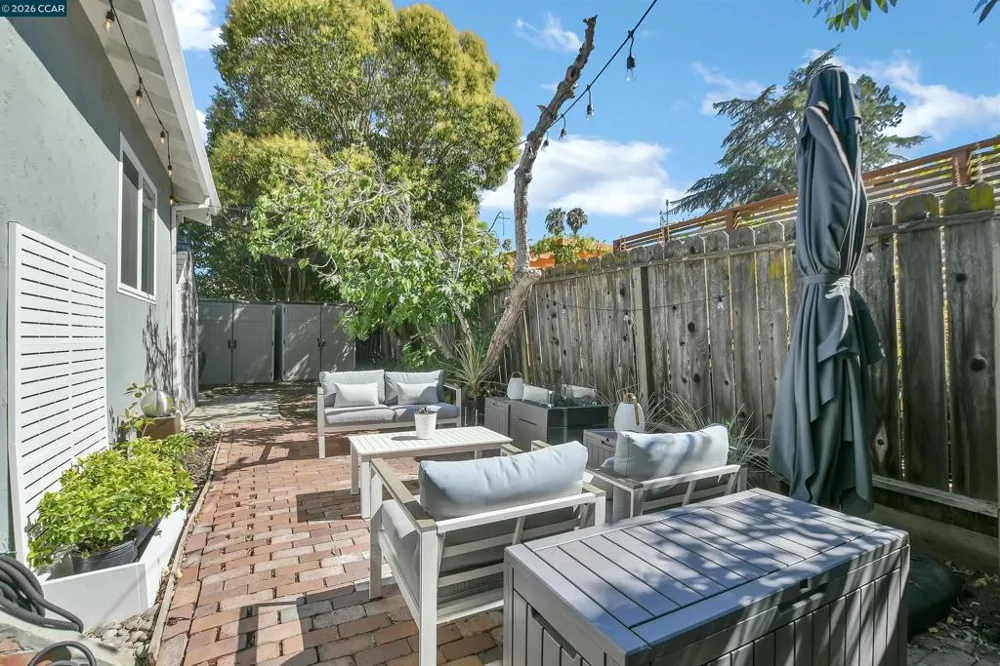 2160 Walnut St Martinez, CA 94553