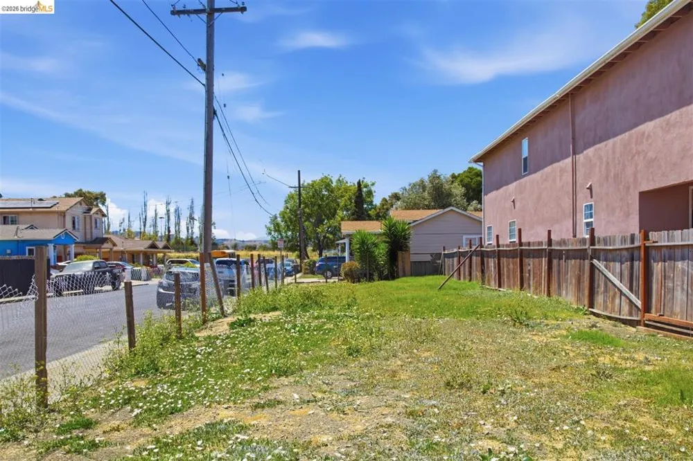 1241 Battery Street Richmond, CA 94801