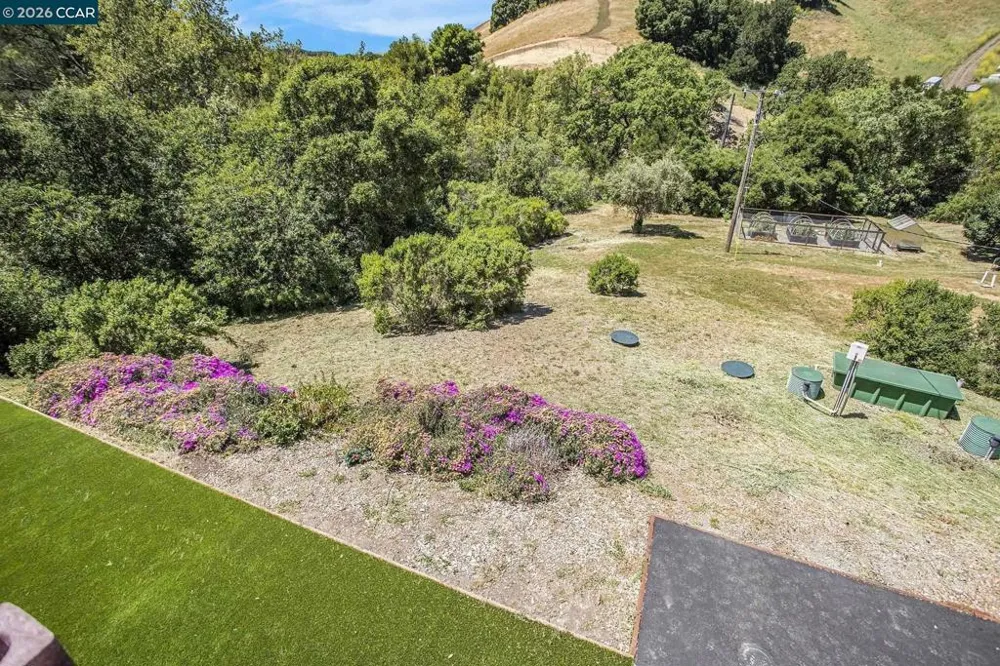 5745 Alhambra Valley Rd Martinez, CA 94553