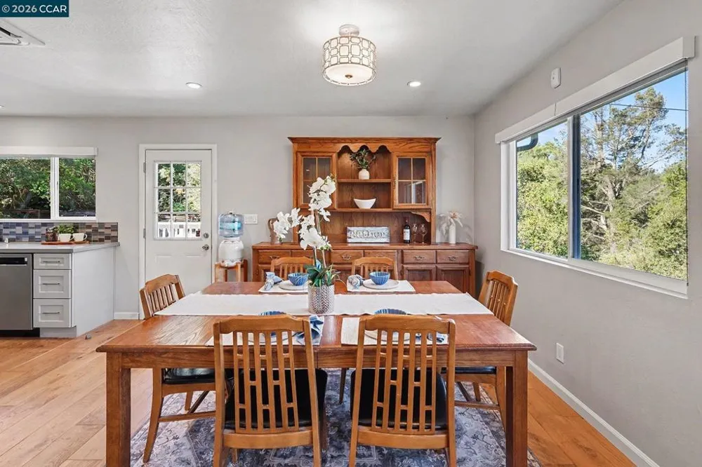 5745 Alhambra Valley Rd Martinez, CA 94553