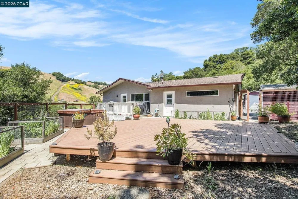 5745 Alhambra Valley Rd Martinez, CA 94553