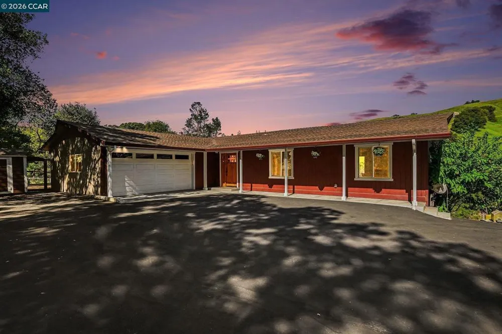 5745 Alhambra Valley Rd Martinez, CA 94553