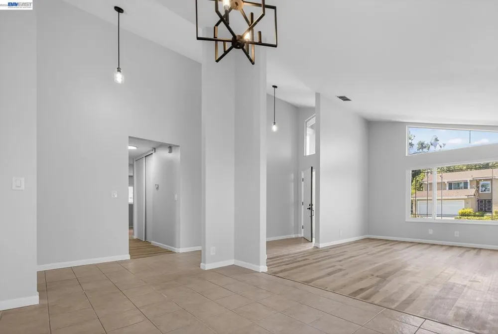 247 Sparrow Dr Hercules, CA 94547
